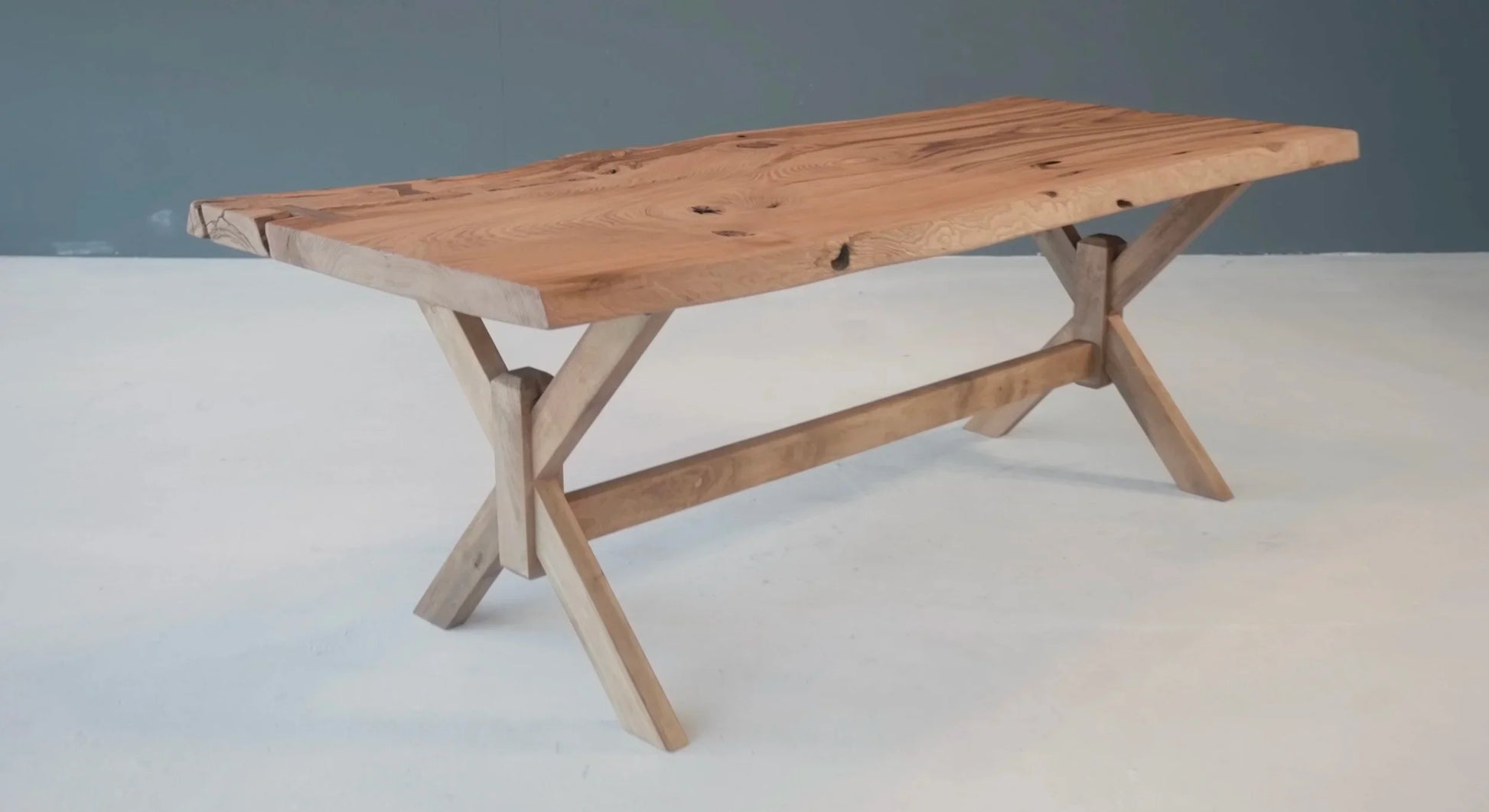 Eettafel 26 - Kastanje - 220cm x 90cm - The Epoxy Nest