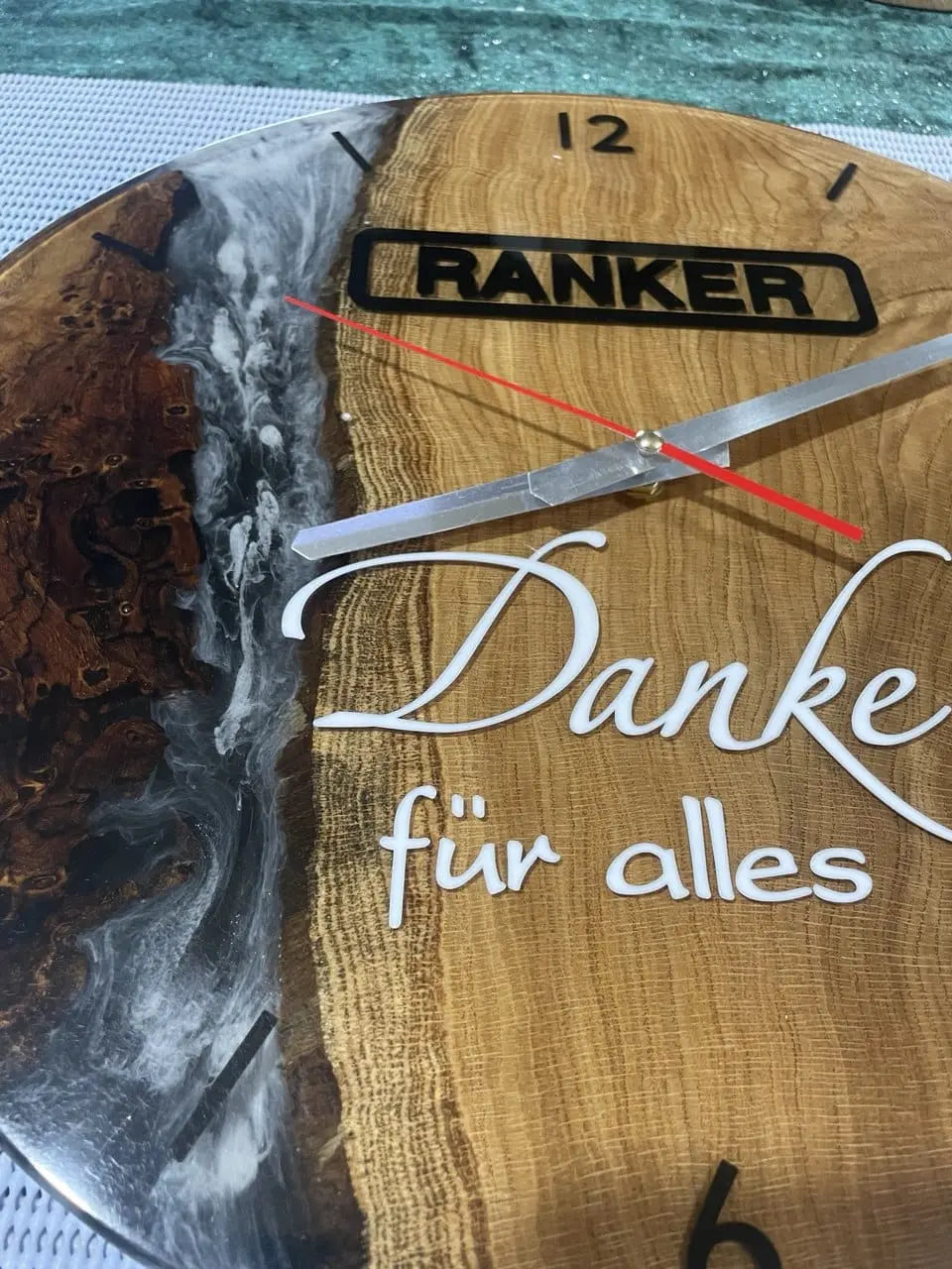 wandklok | wandklok groot | grote wandklok | moderne wandklok